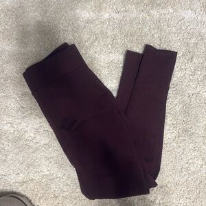 LOFT ponte legging wine color size XS petite